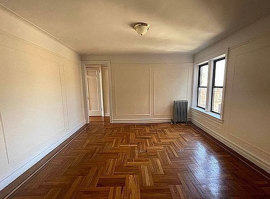 3rd image of 21 Seaman Ave #5I