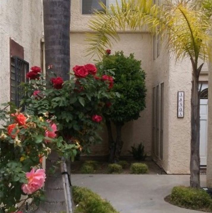 1st image of 38905 Paseo Corta