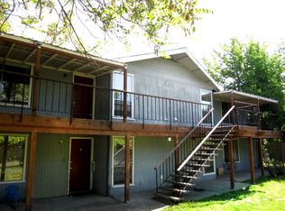 315 W Bolz Rd APT D, Phoenix, OR 97535