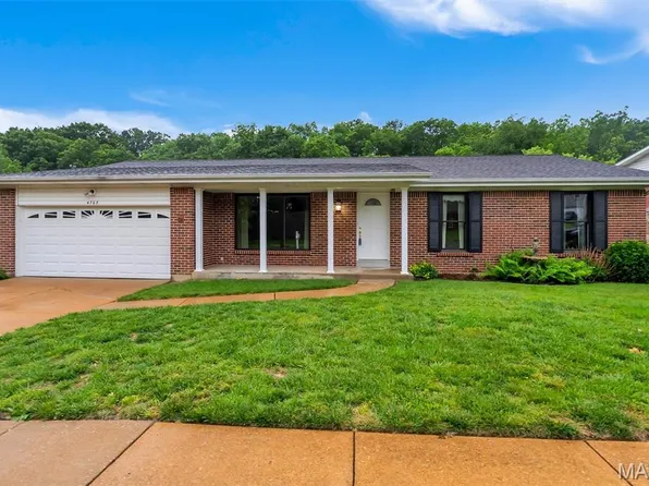 4768 Longspur Dr, Saint Louis, MO 63128