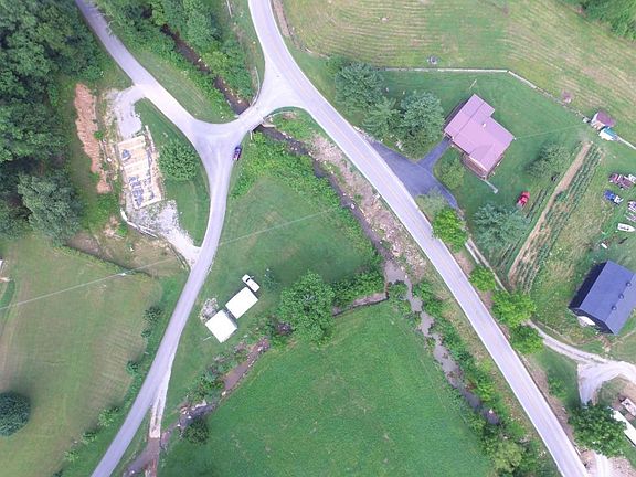 5th image of 30 Upper Blackwater Rd