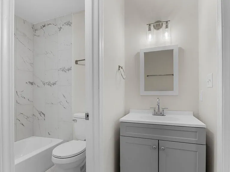 4918 Pompano Ct — Photo 23