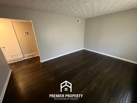 3rd image of 4633 Berta Rd