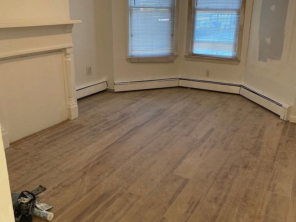1st image of 25 Sheridan Ave