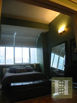 Rented by Halstead Real Estate | media 7