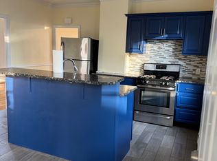 20 Metcalf Ave #1, North Providence, RI 02911