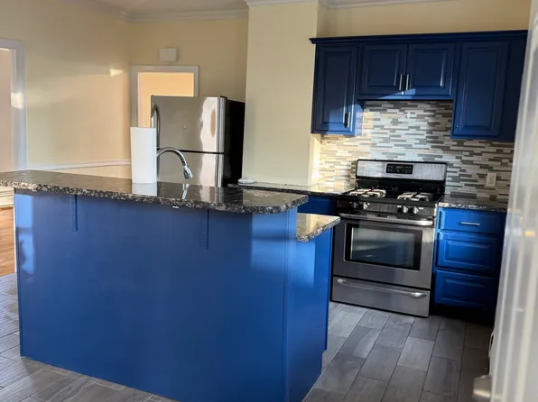 20 Metcalf Ave #1, North Providence, RI 02911