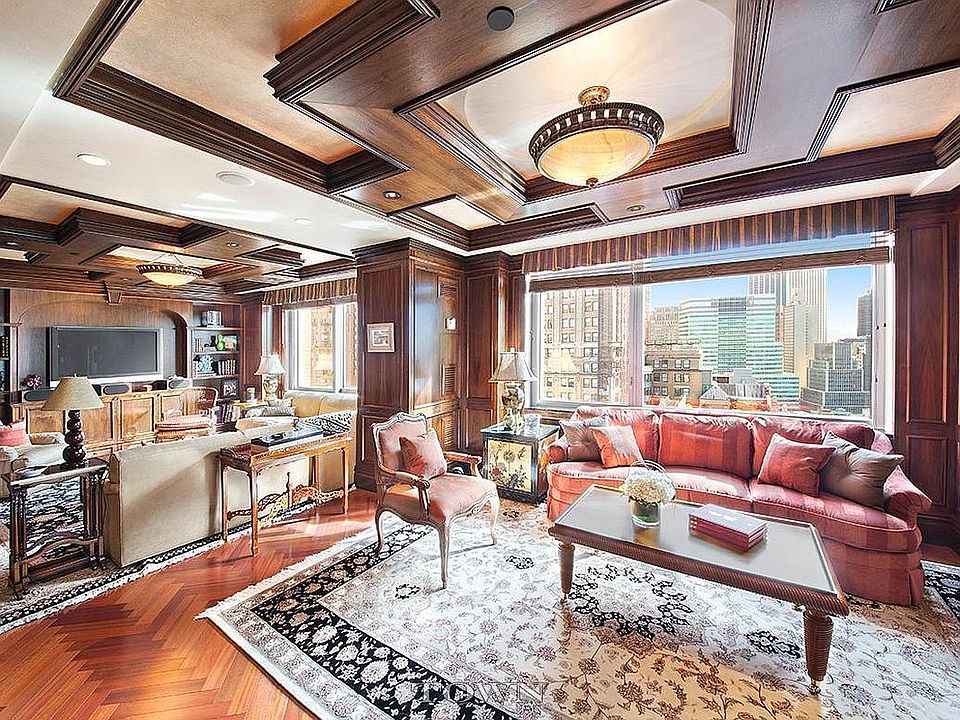 1st image of 10 Little St W Unit 31/32E