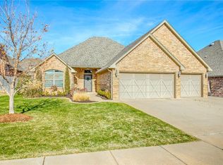 313 NW 154th St, Edmond, OK 73013