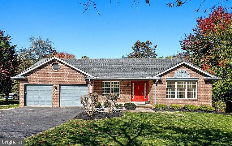 1st image of 4880 Marianne Dr