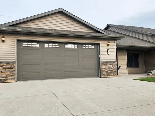 1101 N 33rd St, Bismarck, ND 58501