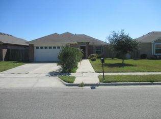 1229 Sacramento Dr, Portland, TX 78374