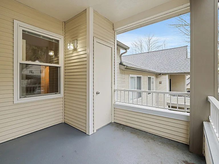 Park Hill at Issaquah — Photo 23