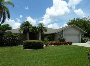 1398 Burgundy Dr, Fort Myers, FL 33919