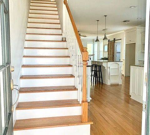 5th image of 1003 Marshall St
