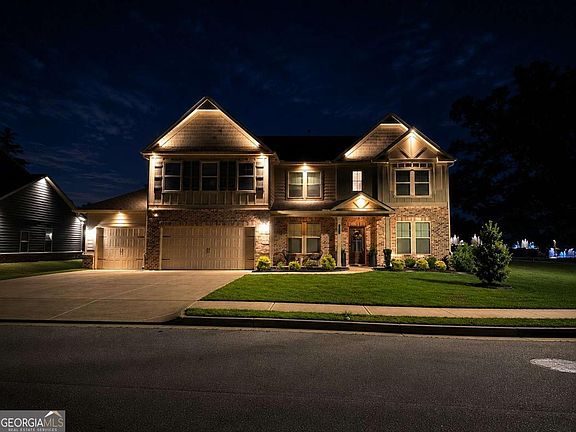 4th image of 830 Orwell Dr