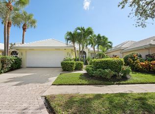 946 Bear Island Cir, West Palm Beach, FL 33409