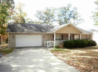 833 Taylors Chapel Rd, Crossville, TN 38572