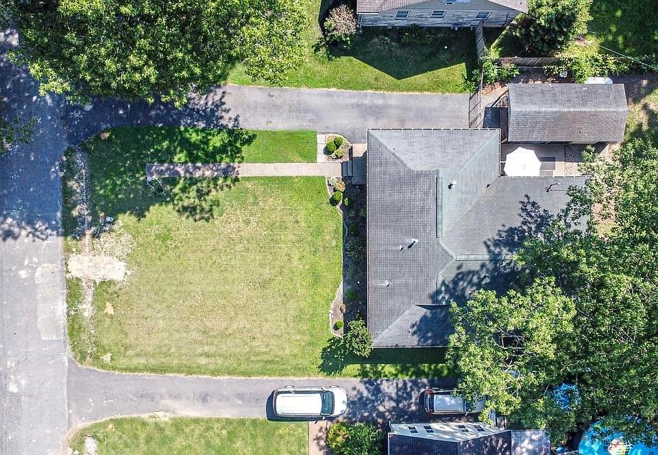 2716 Harrison St, Paducah, KY 42001 Zillow