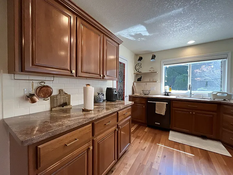 14980 SW Chardonnay Ave — Photo 8