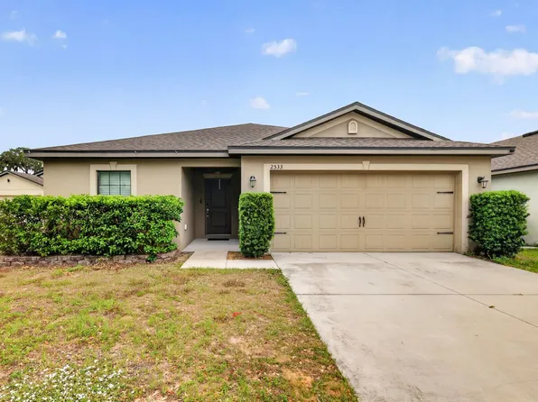 2533 Bracknell Forest Trl, Tavares, FL 32778