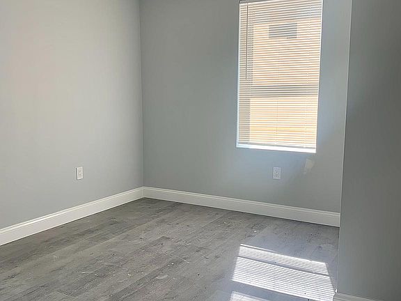 5th image of 328 N 62nd St Floor 2