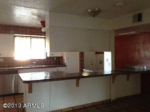 2nd image of 1351 W Vine Ave