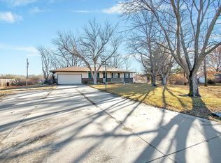 2302 S Sherry Ln, Wichita, KS 67235