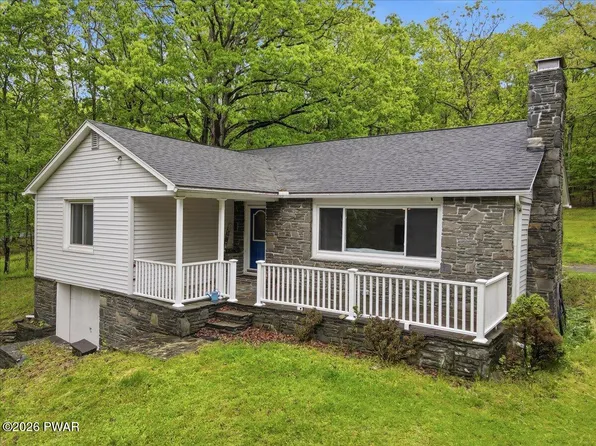 232 Garrity Rd, Hawley, PA 18428