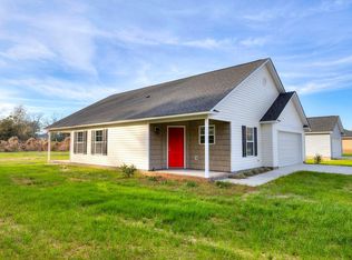 94 Elmwood Ave, Pinewood, SC 29125