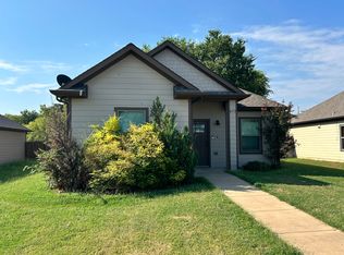 673 Copenhavr St, Pilot Point, TX 76258