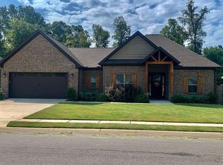 513 Creekside Cv, Bryant, AR 72022