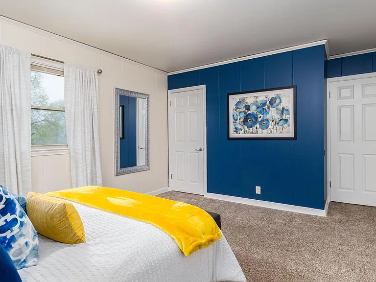 Bay Village Townhomes — Photo 11