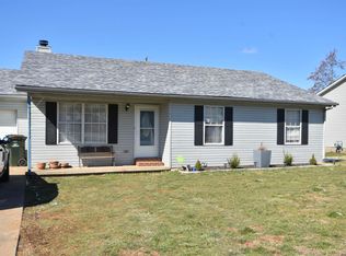 1130 Southpoint Dr, Georgetown, KY 40324