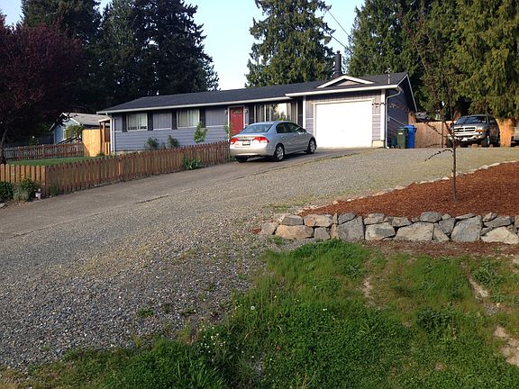 2nd image of 6010 205th Ave E