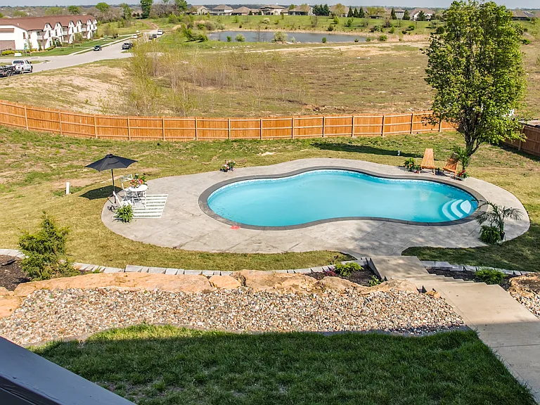 101 SW View High Dr — Photo 8