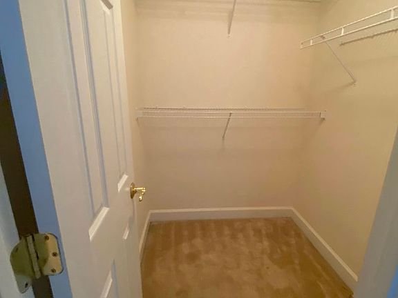 3rd image of 7795 Royal Crest Dr