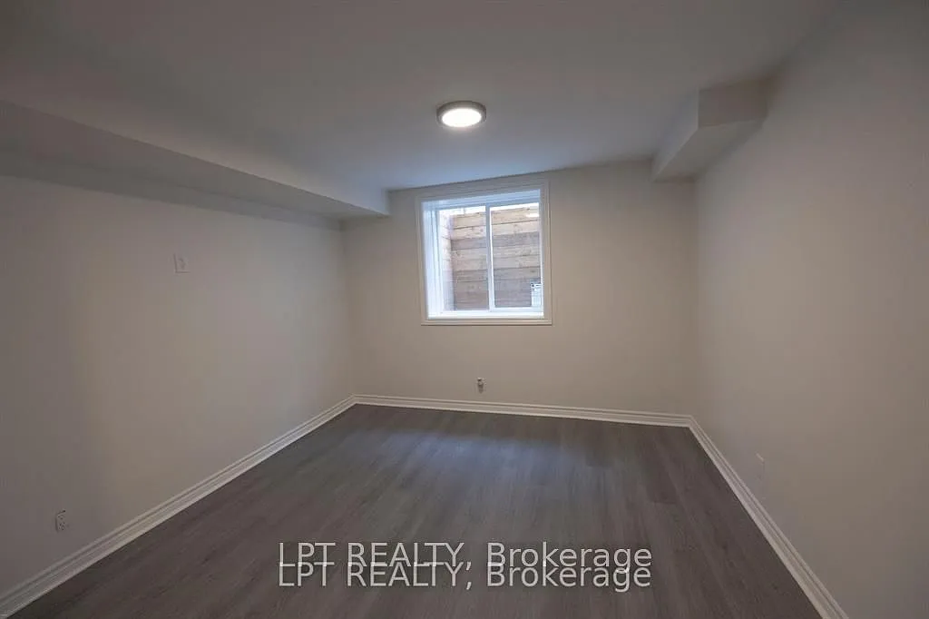 2 bed, $1,950 — Photo 4