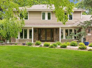 5921 Creek Pt, Minnetonka, MN 55345