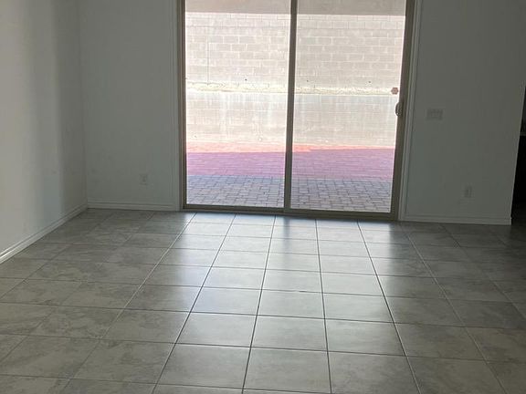 4th image of 2780 Aldine Ct