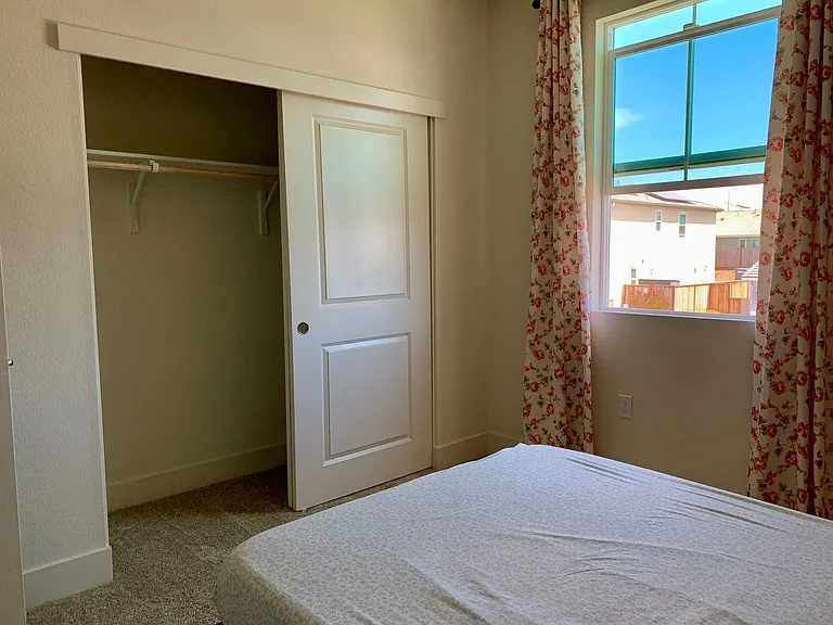 2050 Brighton Dr — Photo 9