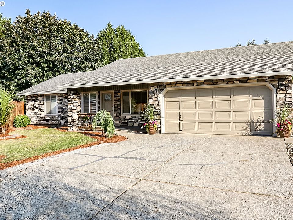 1st image of 15009 NE 44th Cir
