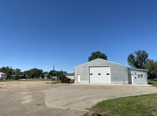 3805 4th Ave W, Williston, ND 58801