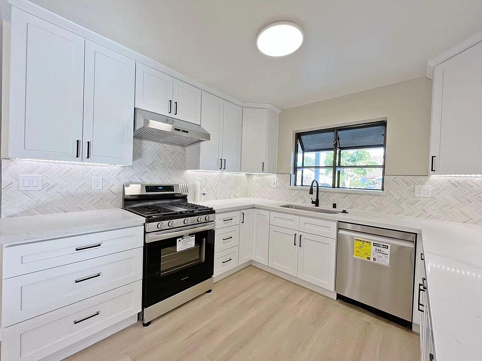 1st image of 2625 Poplarwood Way