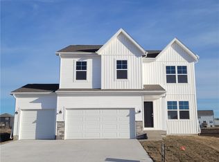 1185 Northview Dr, Waukee, IA 50263