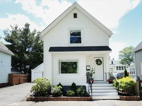 18 Miller Pl, Lynn, MA 01904