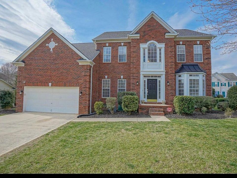 1st image of 9602 Mitchell Glen Dr