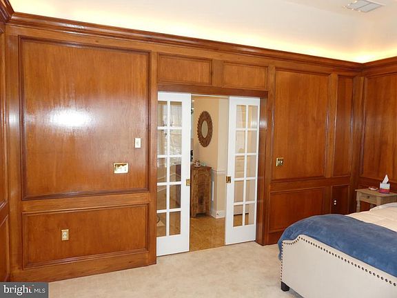 5th image of 4760 Water Park Dr Unit T