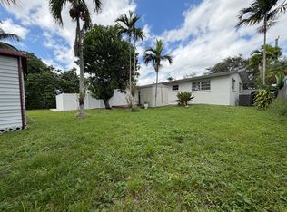 870 W 53rd St, Hialeah, FL 33012