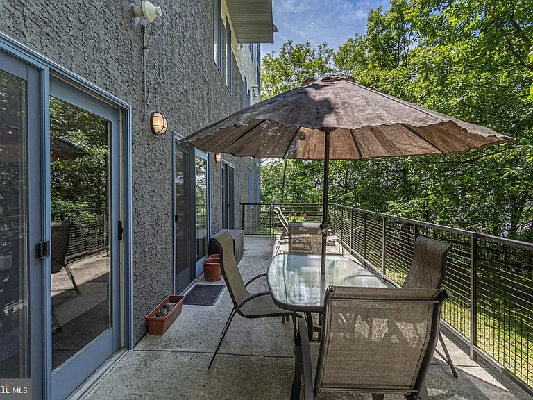 182 Gay St #501 — Photo 30